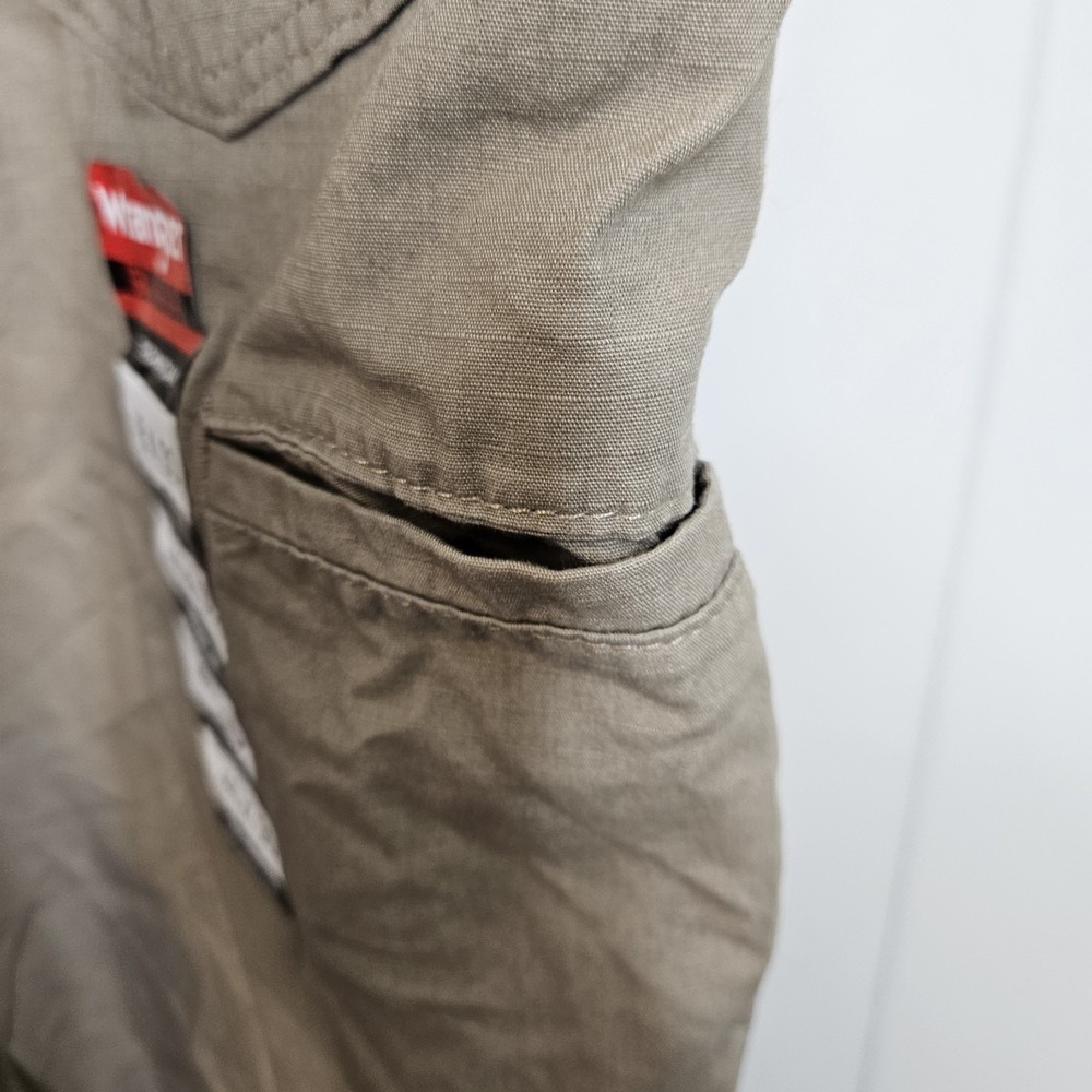 Wrangler Riggs Workwear Size 46 X 30 - Picture 9 of 11